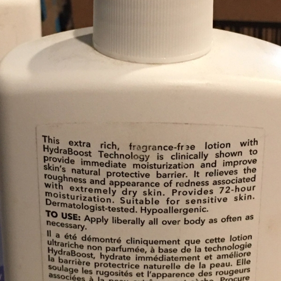 Moisture Therapy Intensive Healing & Repair Body lotion one bottle - Picture 2 of 4